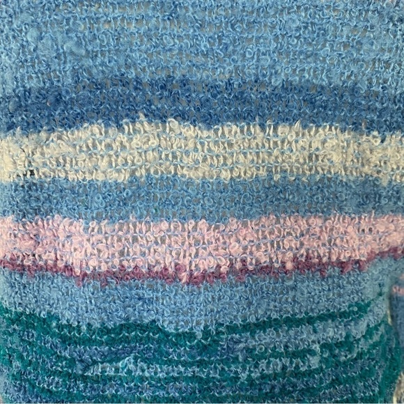 Vintage Partners Mervyn’s V-neck sweater stripe ombré Marked L fits like a Small - Picture 12 of 14